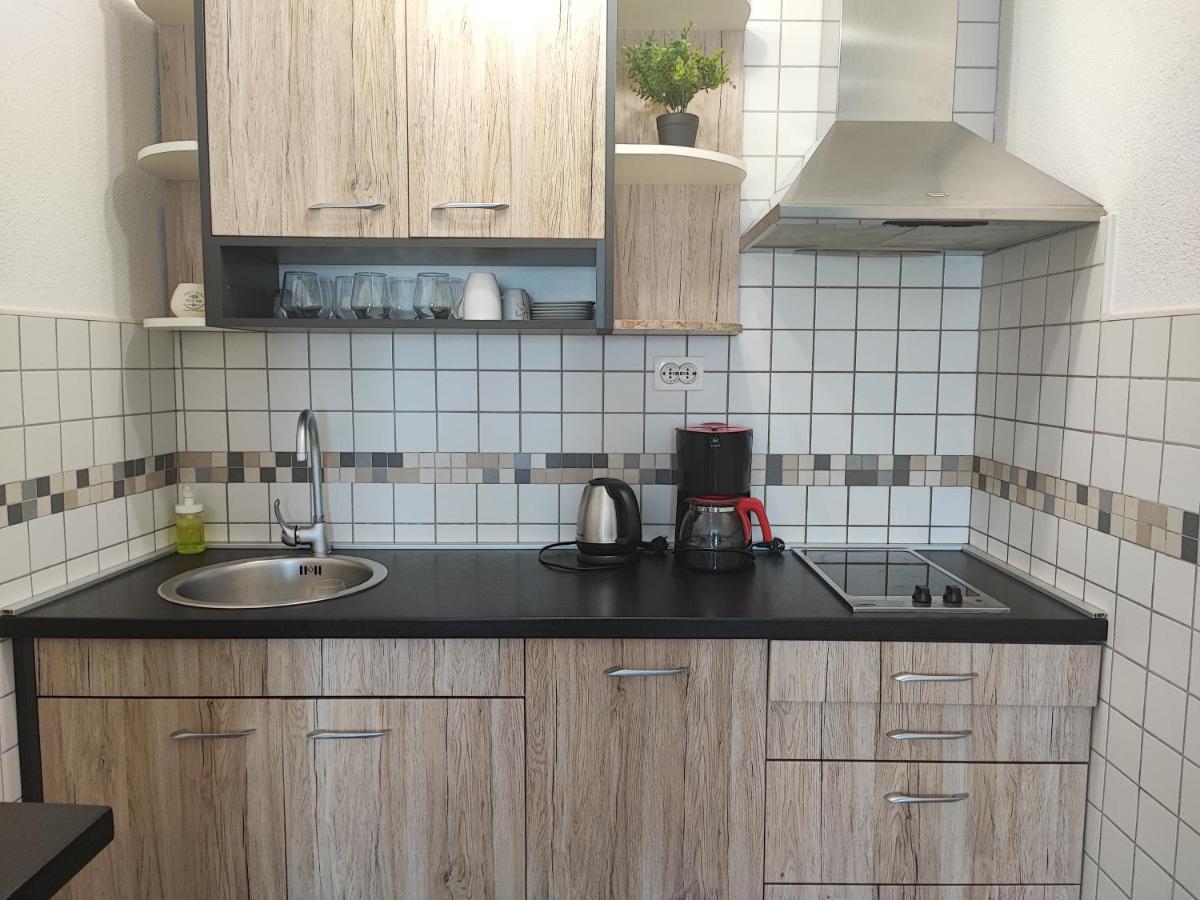 Apartments Obala マリンスカ エクステリア 写真