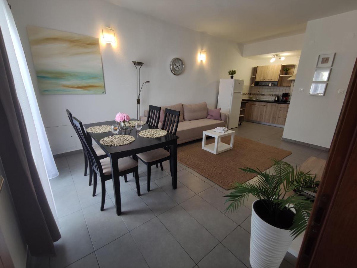 Apartments Obala マリンスカ エクステリア 写真